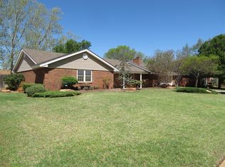130 Pond Ridge Rd, Clinton, OK 73601