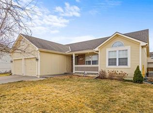 1410 Tabitha Ln, Greenwood, MO 64034