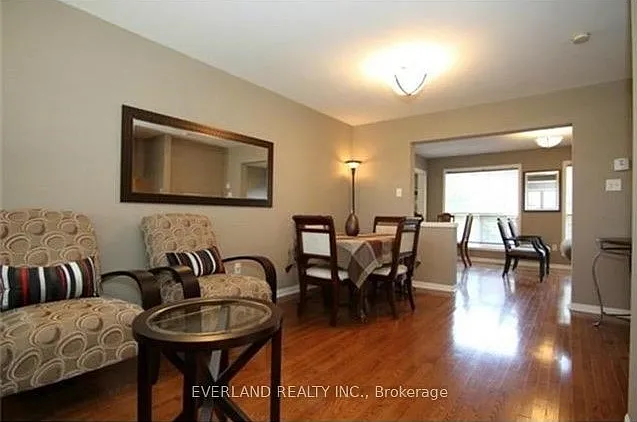 4 bed, $3,950 — Photo 2