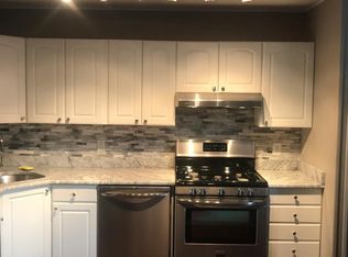 198 Manor E #I-98, Red Bank, NJ 07701