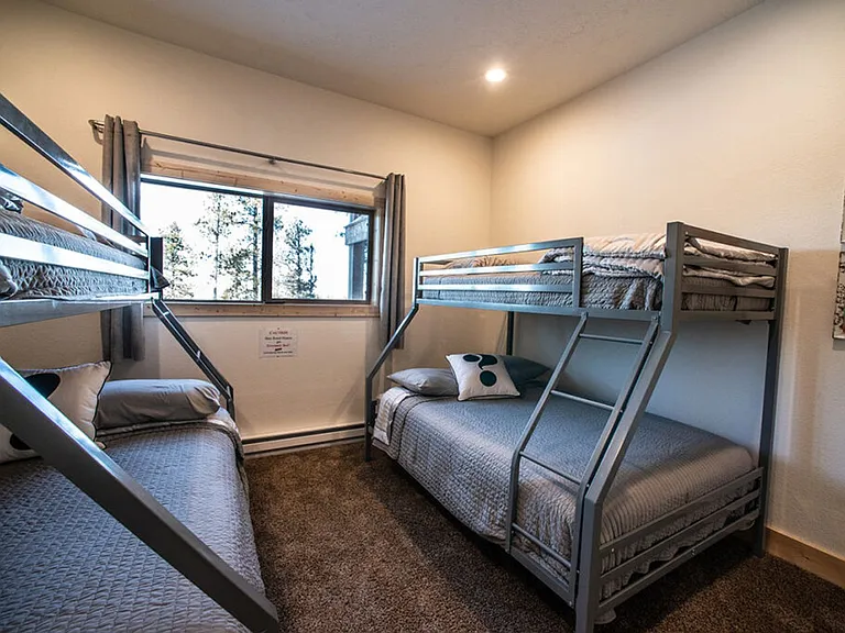21150 Stewart Slope Rd — Photo 18