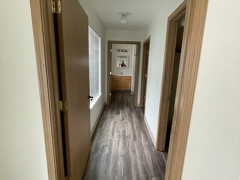 2420 T St — Photo 14