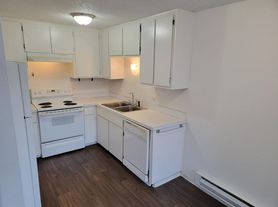 Pebble Bay Apartments