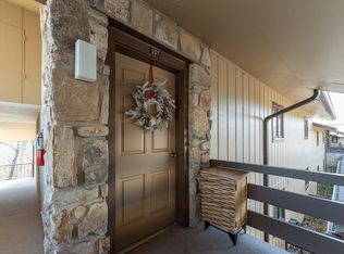 1824 Oriole Rd, Gatlinburg, TN 37738