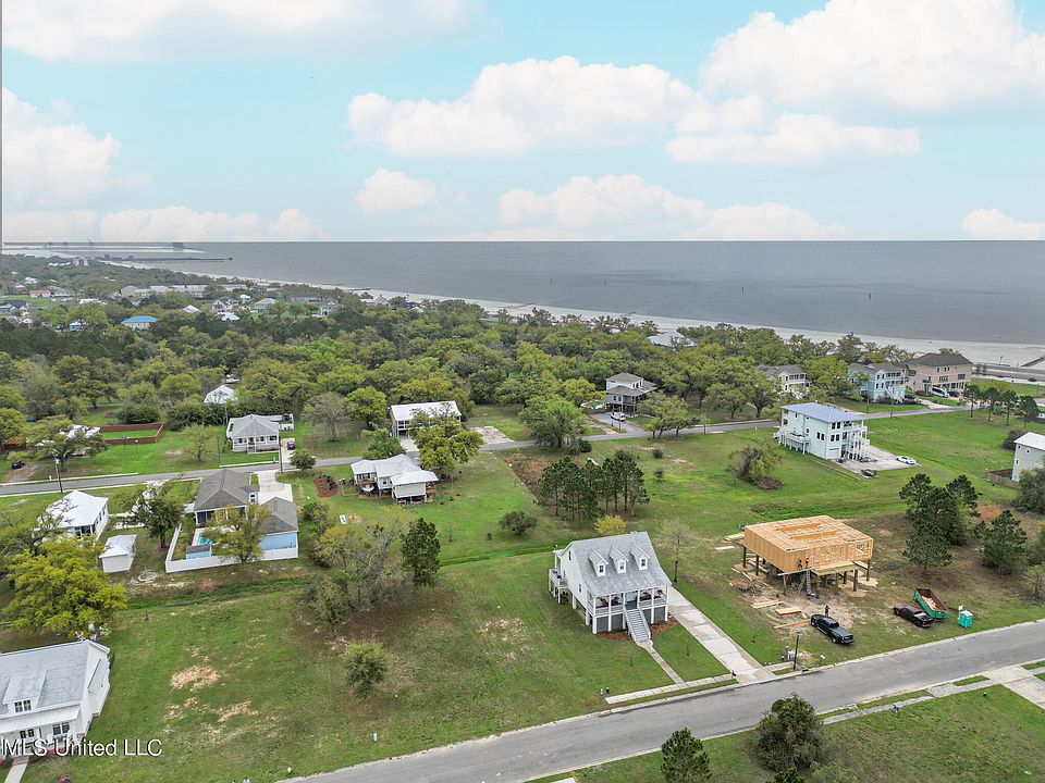 1st image of 122 Sea Oaks Blvd #40