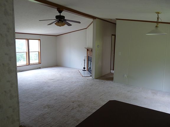 Living Room/Dining Room