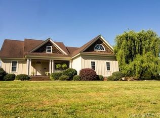 2577 Polo Ln, Maiden, NC 28650