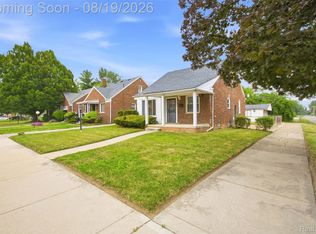 9900 Grandville Ave, Detroit, MI 48228