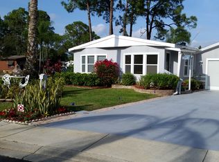 2901 Madera Cir, North Fort Myers, FL 33903