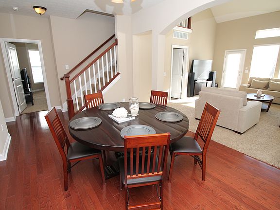 5th image of 6125 Foxmeadow Dr
