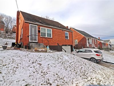 437 Cedar St, Jeannette, PA, 15644