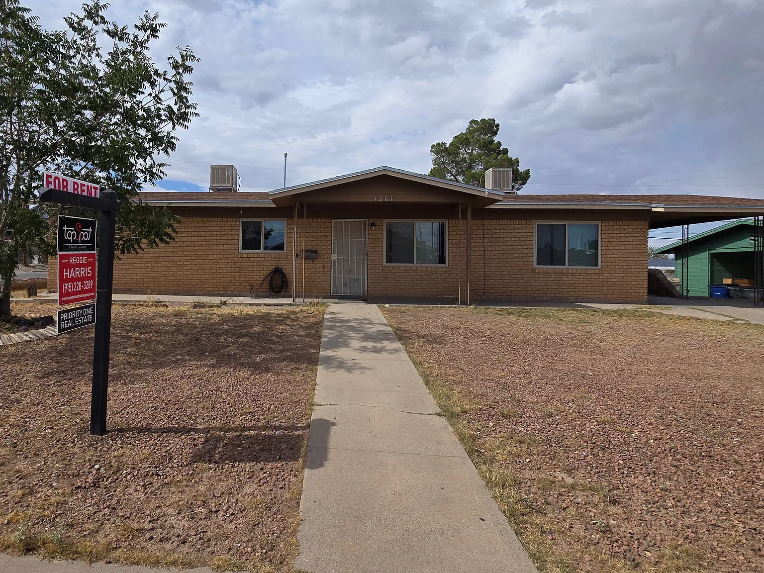 4 bed, 1272 sqft, $1,250 — Photo 1