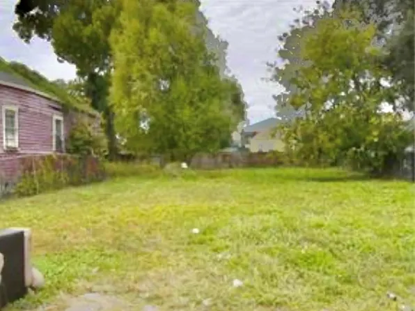 2121 Reverend John Raphael Junior Way, New Orleans, LA 70113