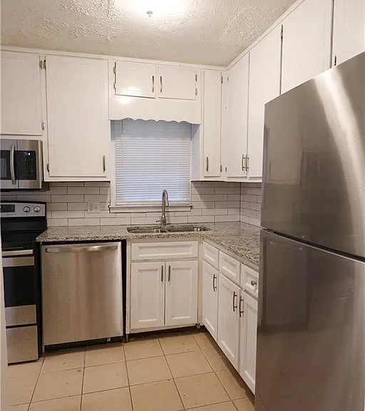 5504 Estates Ct — Photo 4