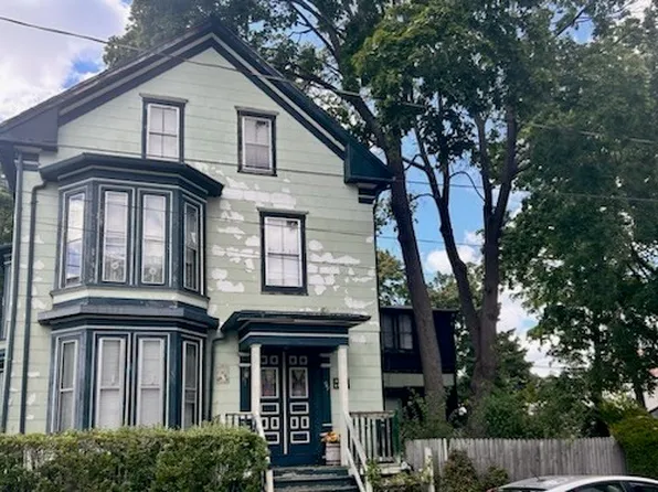 99 Florence St, New Bedford, MA 02740