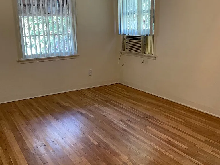 5137 Olivewood Ave — Photo 13