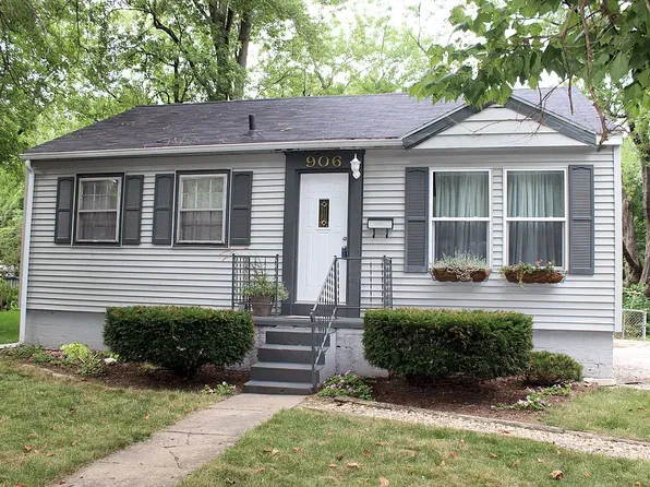 906 E Oregon St, Urbana, IL 61801