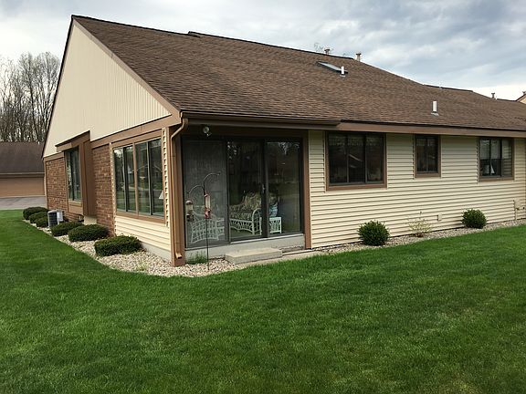 2nd image of 459 Cherry Ln