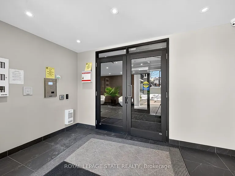 153 Wilson St W #310 — Photo 18