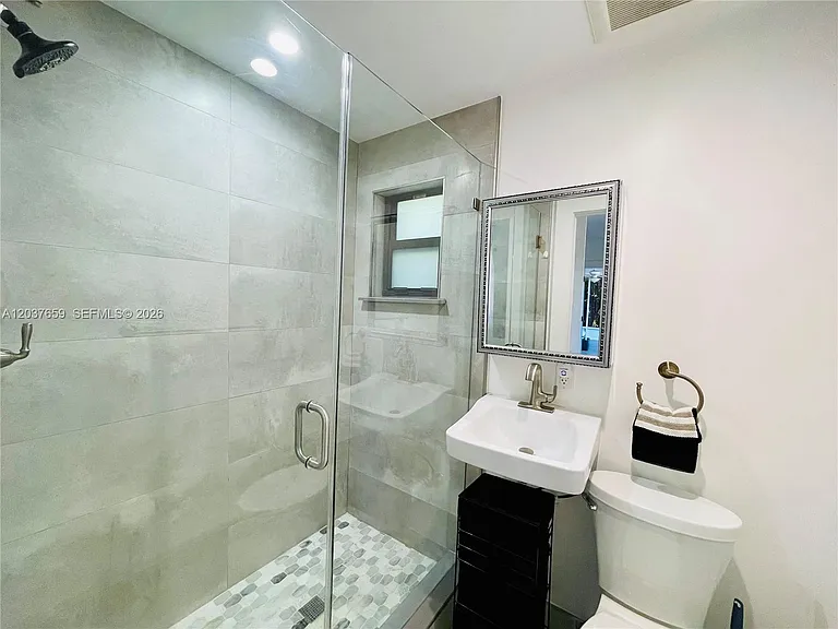 38 NW 52nd St #1 — Photo 5