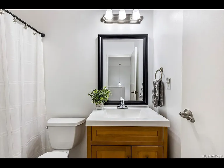 94-1402 Lanikuhana Ave #426 — Photo 7