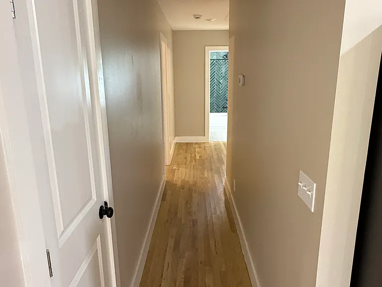 520 N Xenophon Ave — Photo 9
