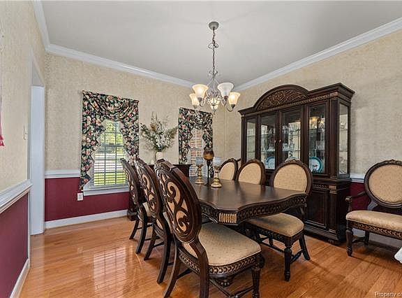 3rd image of 8336 Ryegate Pl
