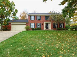 965 Hidden Ridge Dr, Milford, OH 45150