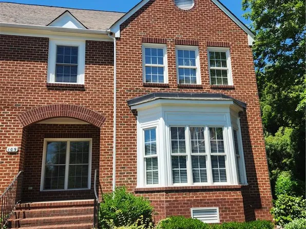 109 Edith Wharton Sq, Newport News, VA 23606