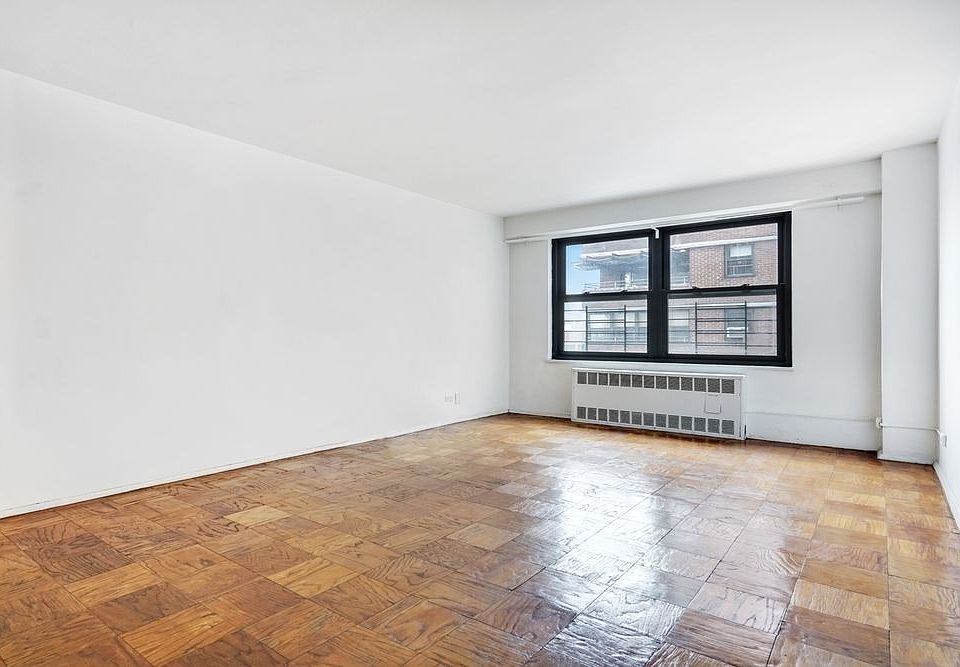 1st image of 415 Grand St APT E1605
