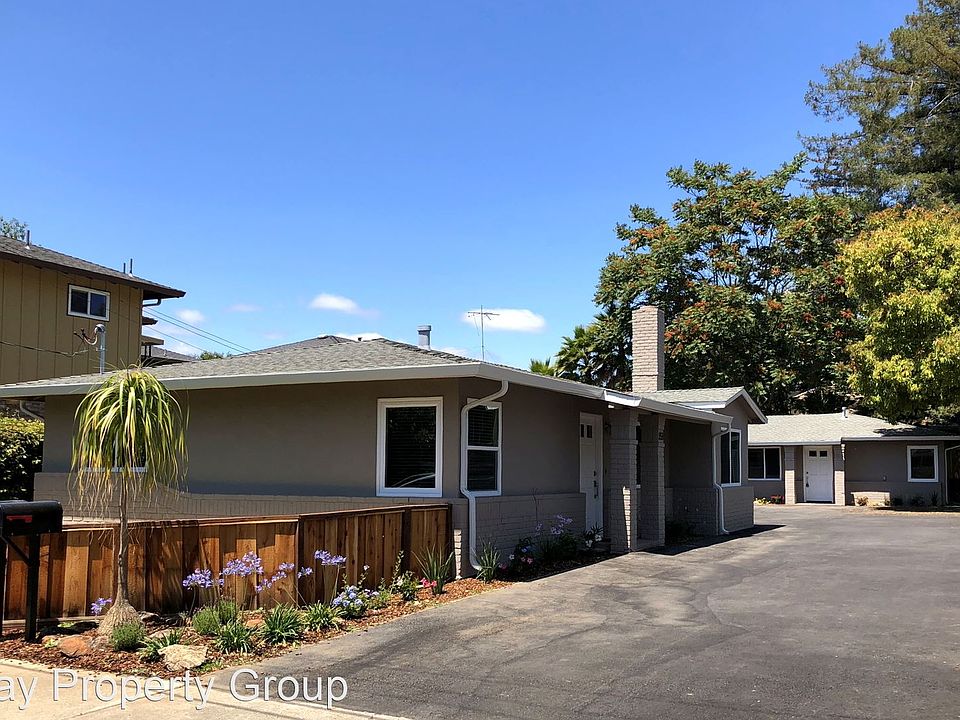 1st image of 956 Roble Ave