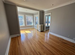 3943 N Kostner Ave #2F, Chicago, IL 60641