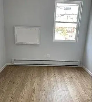3002 Voorhies Ave #2F — Photo 3