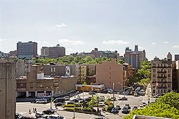 Sold by Douglas Elliman | media 20