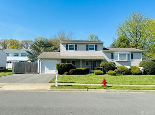 16 Augusta Ave, Edison, NJ 08820