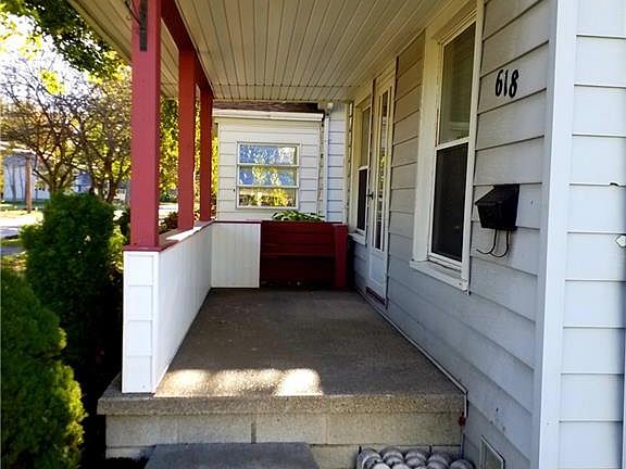 2nd image of 618 Wardell Ave