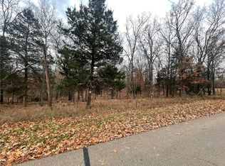 5055 Port Perry Dr, Perryville, MO 63775