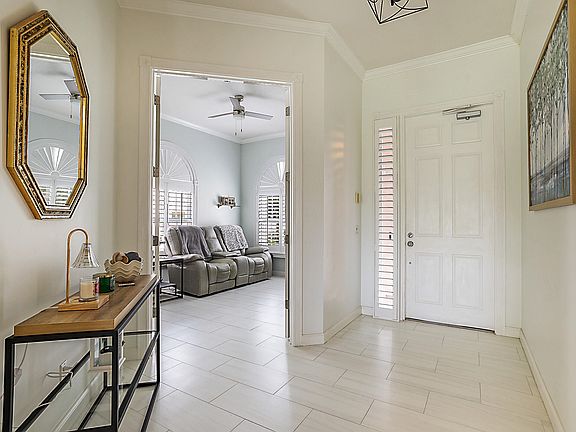 4th image of 9520 SW Wedgewood Lane