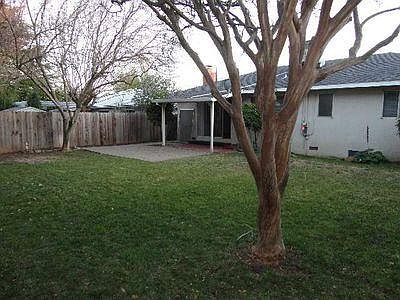 3rd image of 1123 Coloma Way