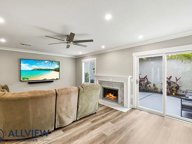 8275 Cherrywood Cir — Photo 13
