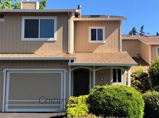 128 Acorn Dr, Petaluma, CA 94952
