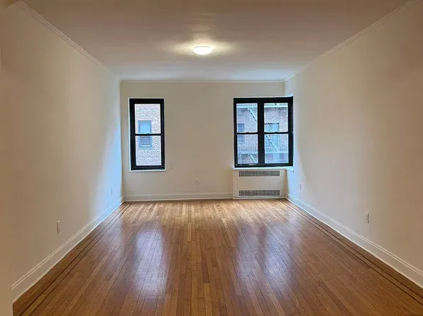 104-20 68th Dr Floor 1, Forest Hills, NY 11375