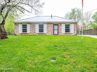 5208 Benson Ct, Louisville, KY 40272