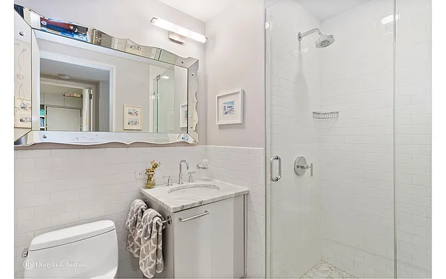 Rented by Douglas Elliman | media 7