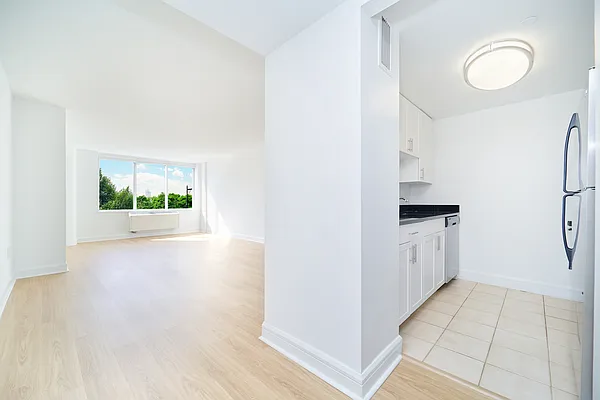 Rented by Living New York | media 1