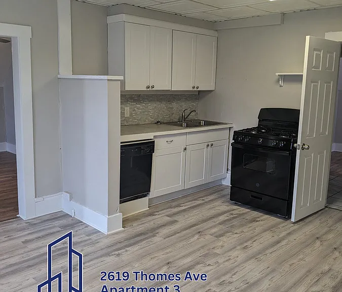2619 Thomes Ave #3 — Photo 22