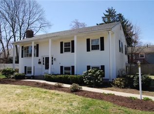 40 Power St, East Greenwich, RI 02818