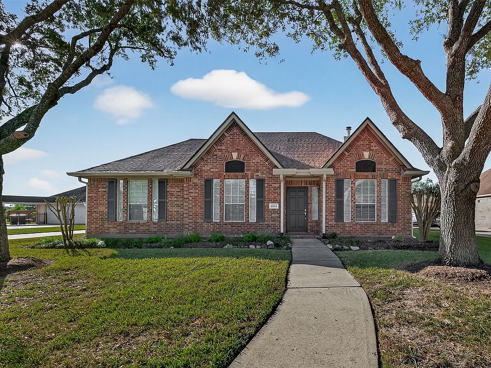 1st image of 2834 Martina Dr #2834