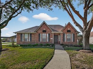 2834 Martina Dr #2834, Friendswood, TX 77546