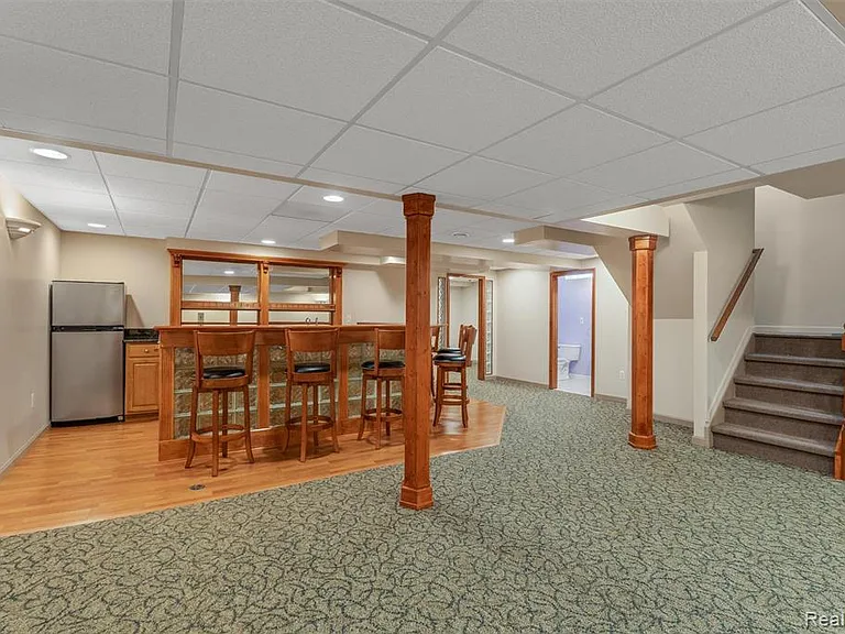47105 Liberty Bell Rd E — Photo 36